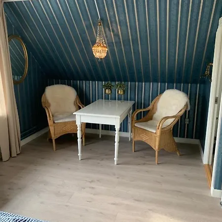 Kwatera prywatna Henne Strand Bed And Breakfast *