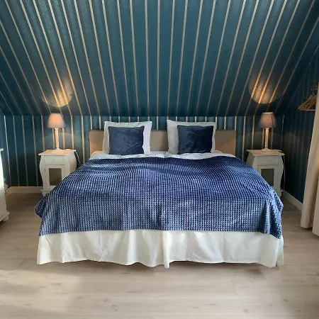 Henne Strand Bed And Breakfast Henne Strand